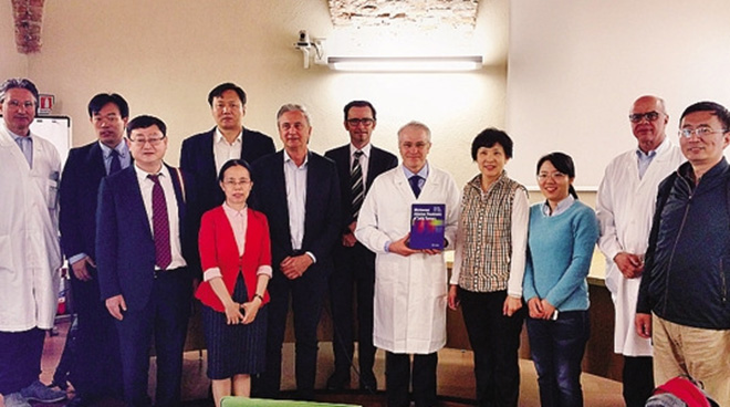 Alzano, Pesenti Fenaroli Hospital: Laser treatment for BPH presented to Chinese Doctors